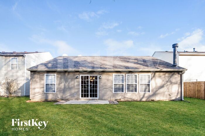Building Photo - 744 Thornwood Ln
