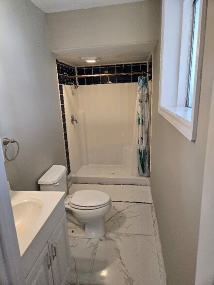 Building Photo - 4052 Capella St