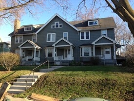 Building Photo - 203 Hillside Ave