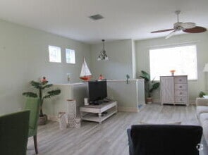 Building Photo - 48 SE Sedona Cir