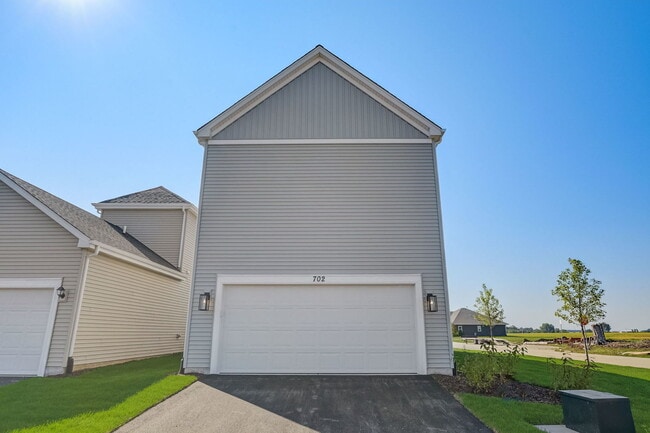 Building Photo - 702 Station Blvd