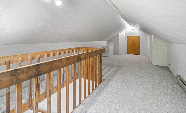 Building Photo - 4509 Hickman Rd