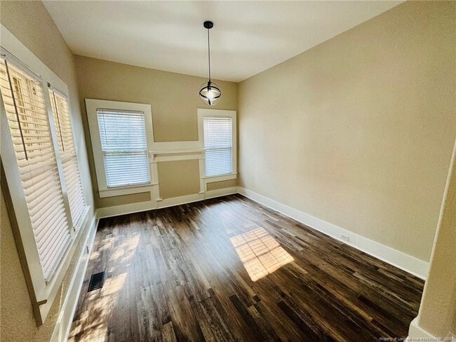 Building Photo - 1803 N Floyd Ave