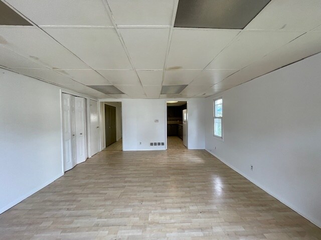 Building Photo - 610 E 4th St