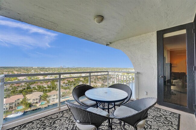 Building Photo - 1600 S Ocean Dr