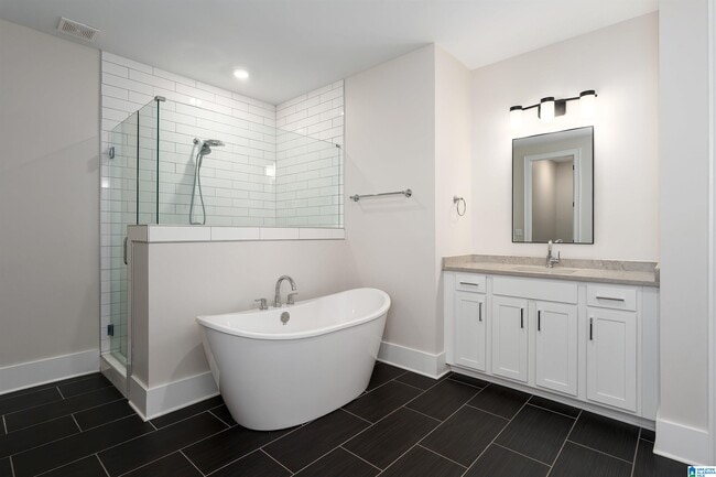 Building Photo - 1903 Blackridge Rd