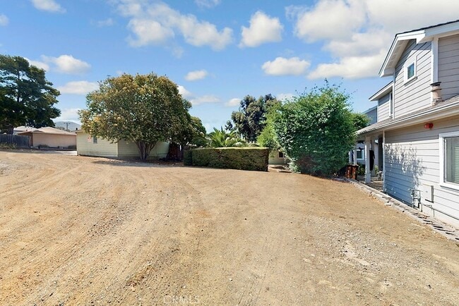 Building Photo - 1250 Stafford St