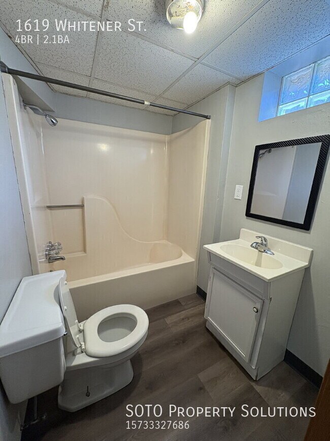 Building Photo - 1619 Whitener St