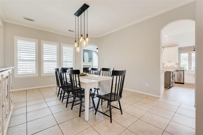 Building Photo - 13807 Halpren Falls Cir