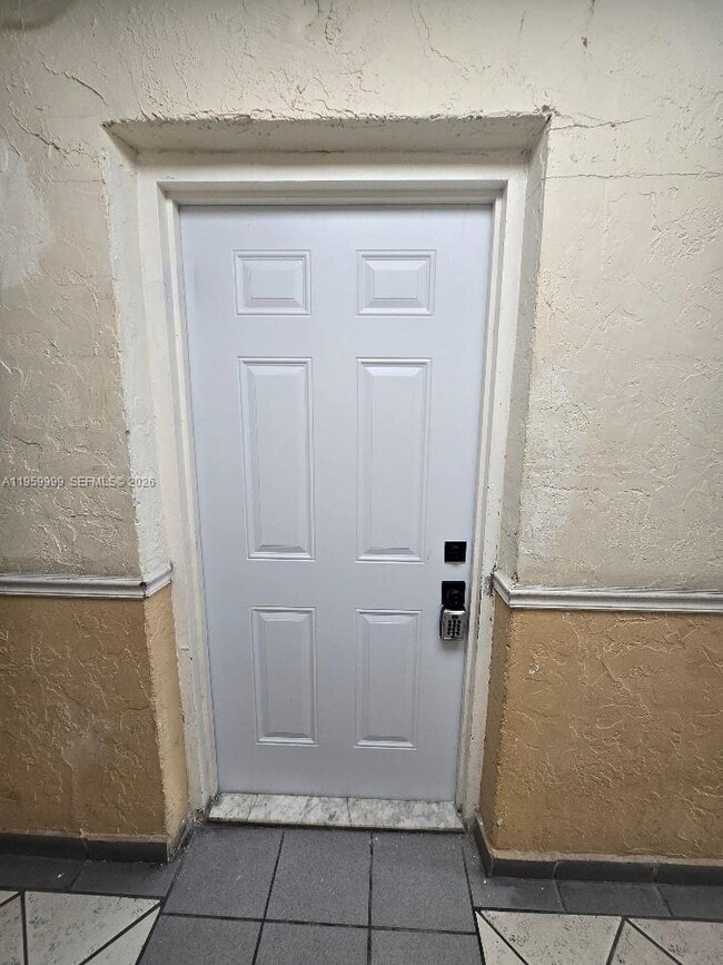 Building Photo - 5755 W 20th Ave