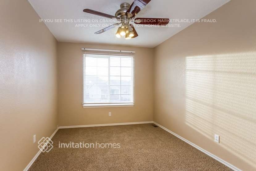 Building Photo - 8738 Snowbird Way