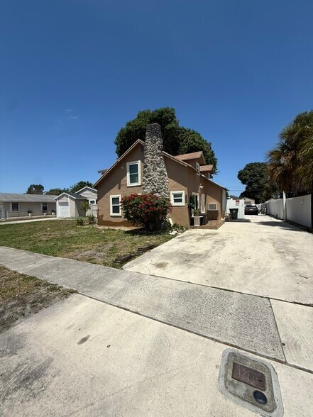 Building Photo - 312 Fleming Ave