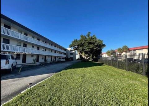 Building Photo - 18900 NE 14th Ave