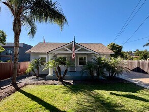 Building Photo - Carlsbad Home across from Holiday Park