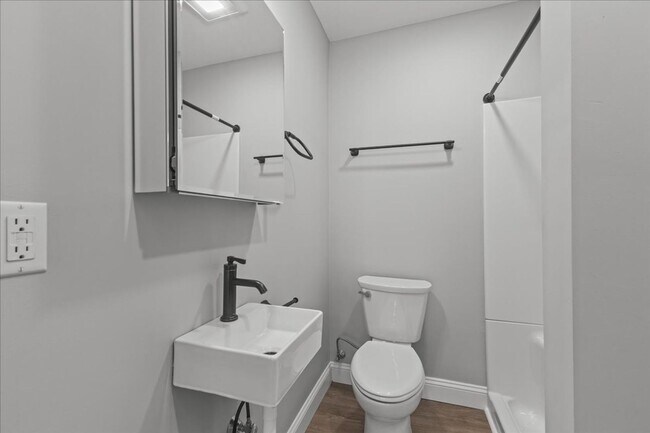 Building Photo - 88-94 Lafountain St