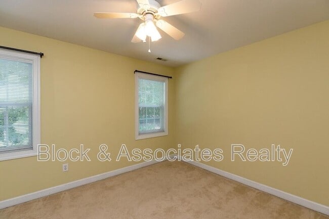 Building Photo - 2007 White Pond Ct