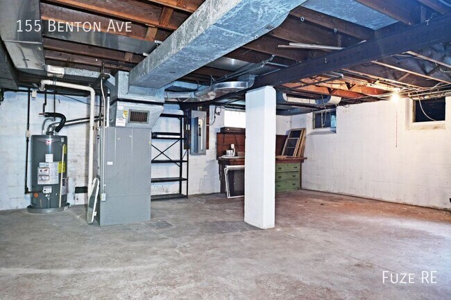 Building Photo - 155 Benton Ave