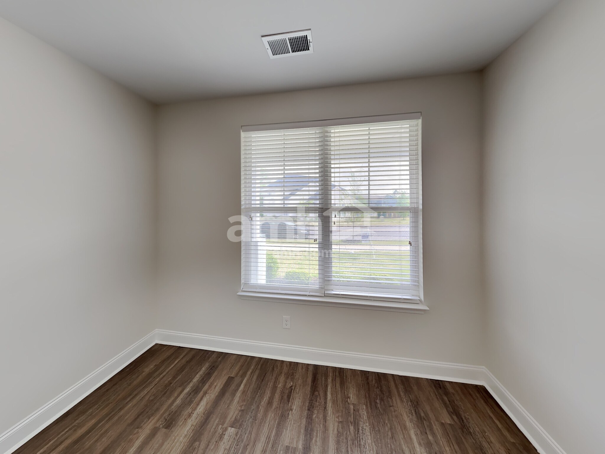 Building Photo - 5013 Mountain Springs Rd
