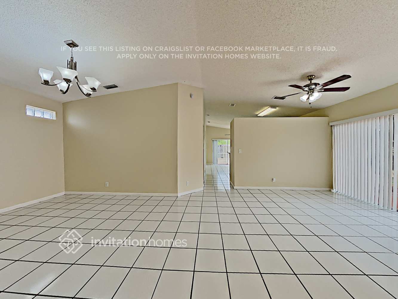 Building Photo - 16940 SW 142nd Pl