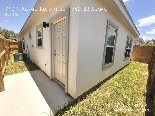 Building Photo - 740 N Alamo Rd