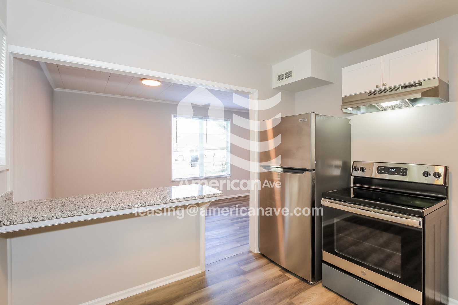 Building Photo - 1112 Alderman St NE