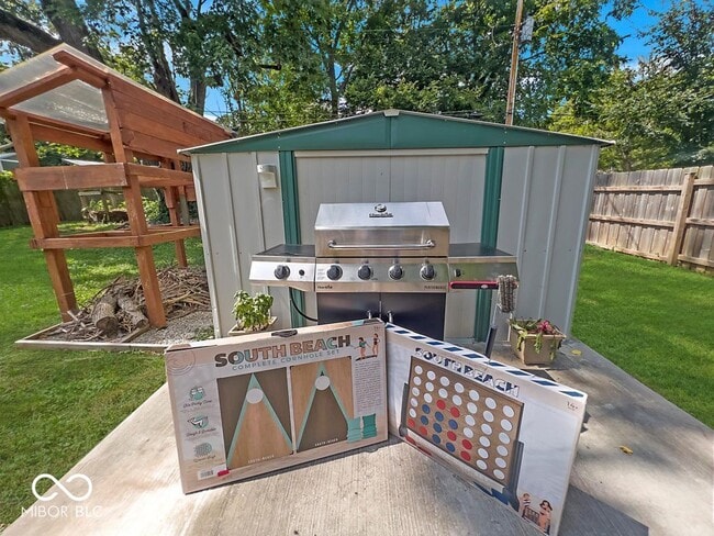 Building Photo - 2600 S Bryan St