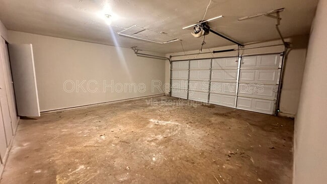 Building Photo - 6715 Lyrewood Ln