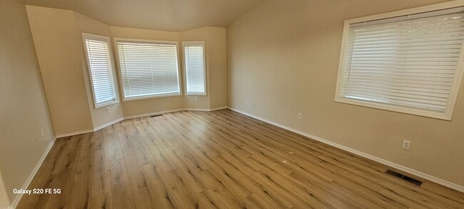 Building Photo - Cozy Home for Rent