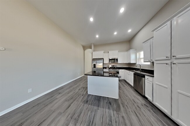 Building Photo - 3218 Clayton Terrace Dr