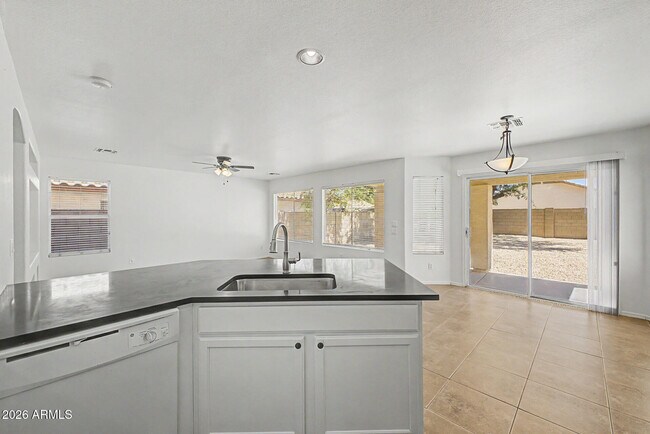 Building Photo - 15447 W Evans Dr
