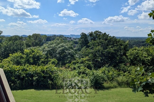 Building Photo - 3538 Steffisburg Dr