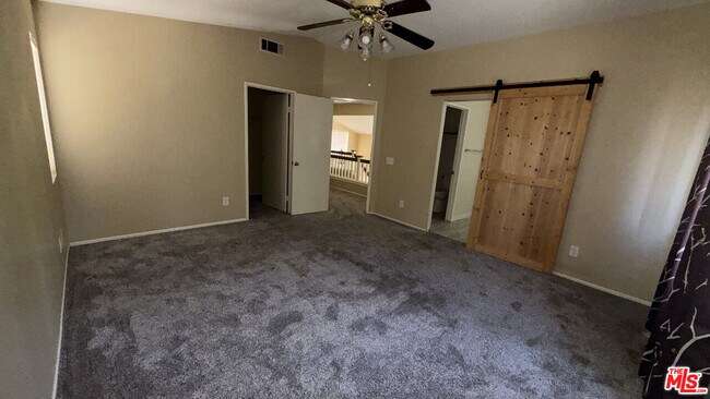 Building Photo - 9465 Nickellaus Ct