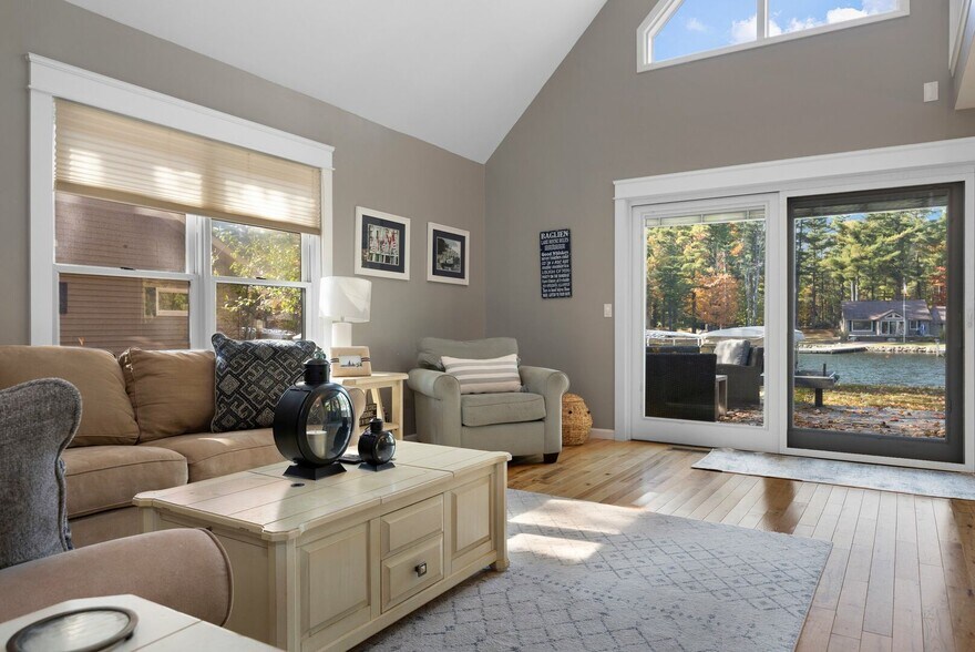 Building Photo - 8015 Aarwood Trl NW