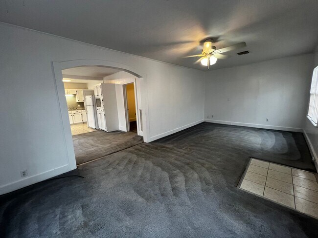 Building Photo - 211 St Michael Streett St