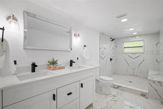 Building Photo - 5115 16th St N