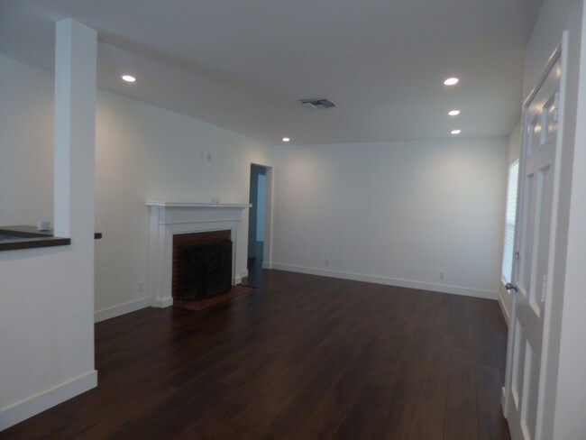 Building Photo - 7723 Wish Ave