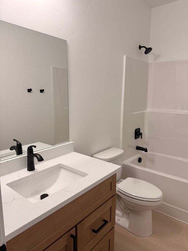 Building Photo - New Construction!