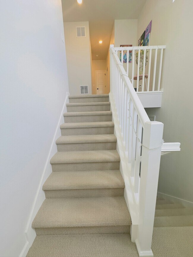 Building Photo - 6944 Hidden Cv Ct