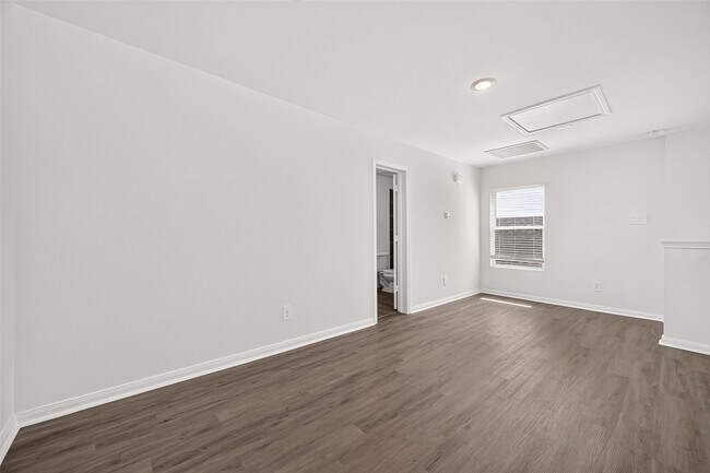 Building Photo - 16364 Jasmine Marie Pl