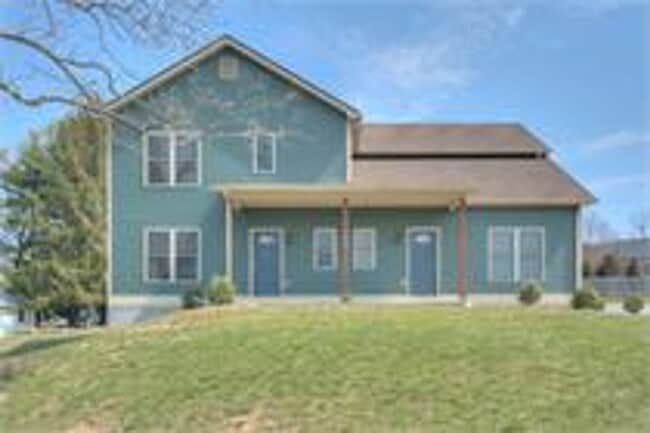 Primary Photo - 1608 Whipple Dr