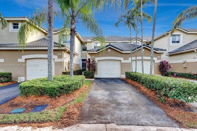 Building Photo - 2590 Cordoba Bend