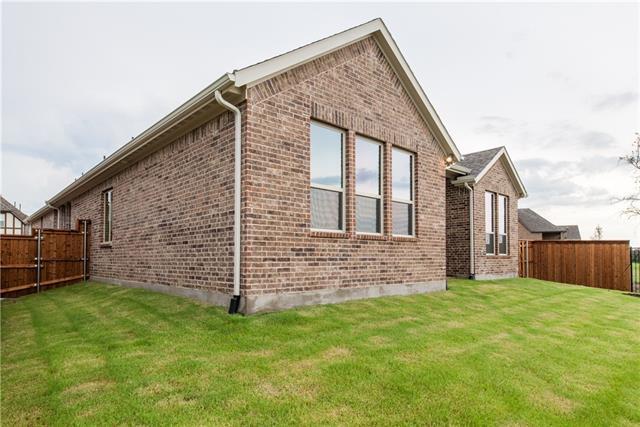 Building Photo - 8604 Pine Valley Dr