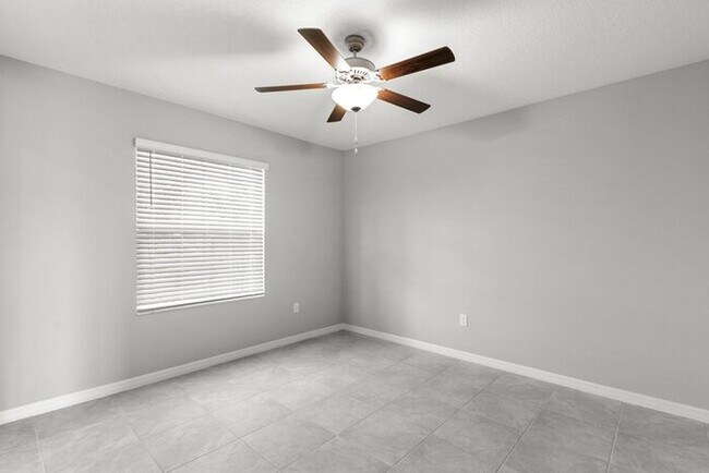 Building Photo - Brand New Home For Rent In Berry Bay