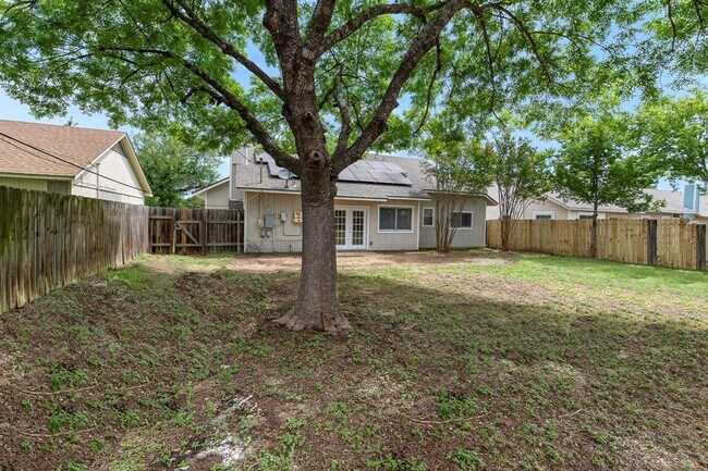 Building Photo - 1207 York Castle Dr