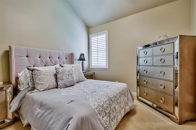 Building Photo - 2107 Crowbridge Dr