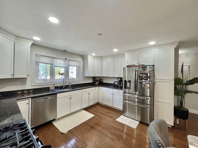 Building Photo - 32 Sugar Maple Ln
