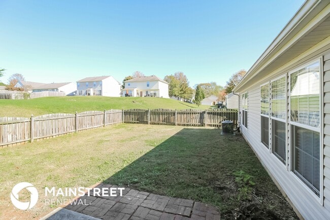 Building Photo - 3855 Thornaby Cir