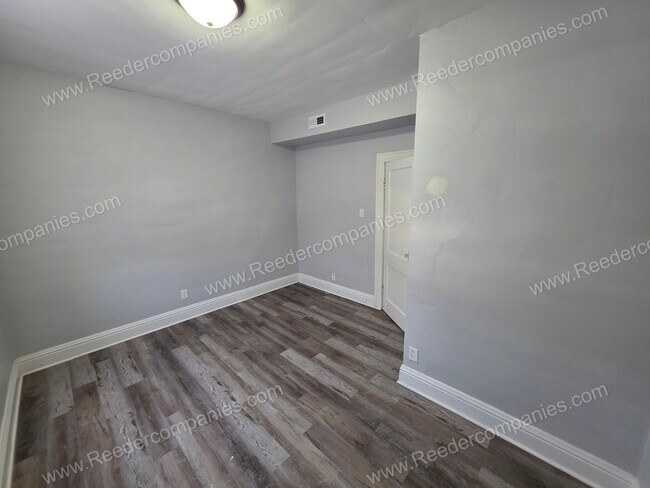 Building Photo - 3944 Alder St