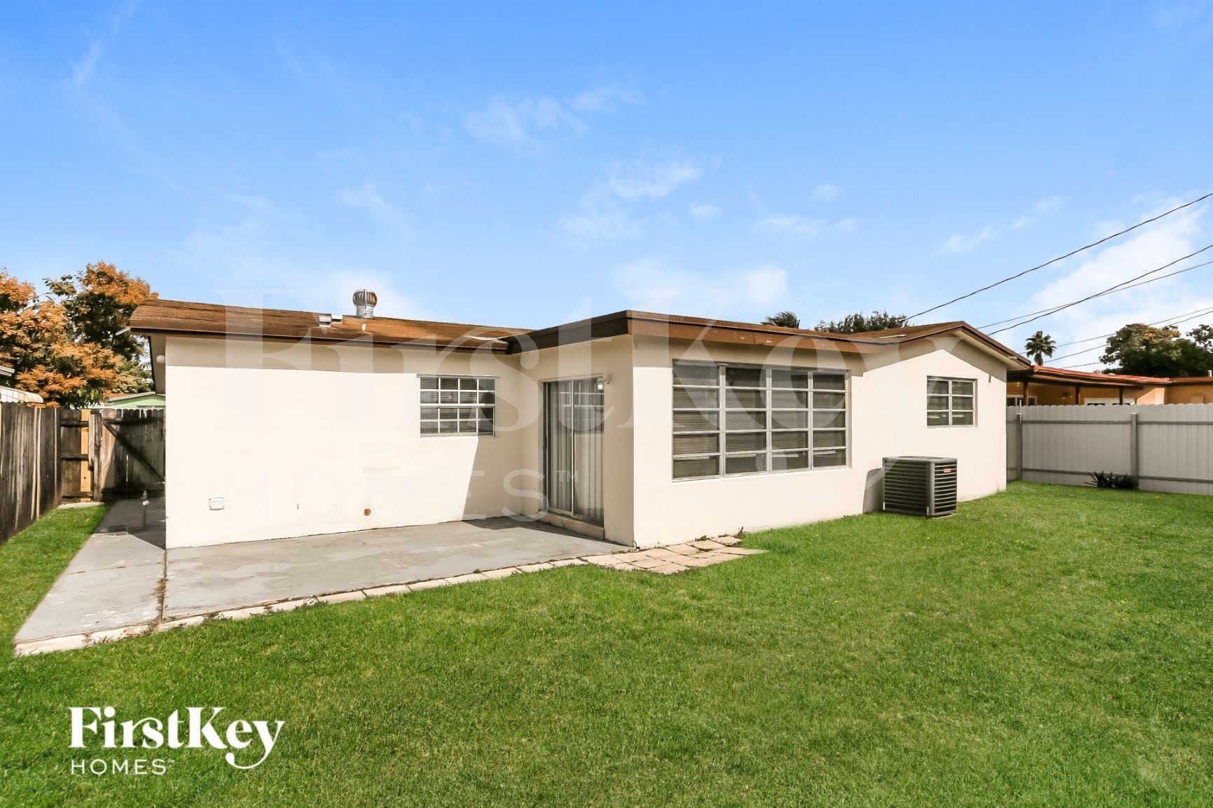 Building Photo - 7728 Alhambra Blvd