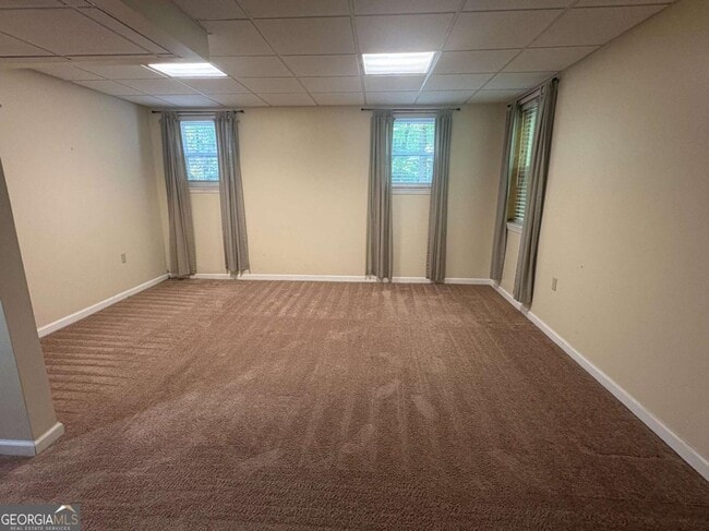 Building Photo - 3988 Valley Park Dr SW